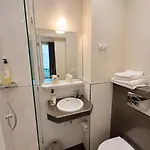 מלון Des Bains 2*