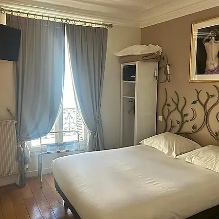 Des Bains 2* Paris
