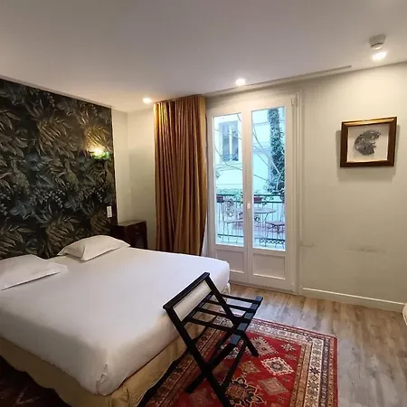 Hotel Des Bains 2*