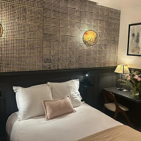 Des Bains Hotel 2*