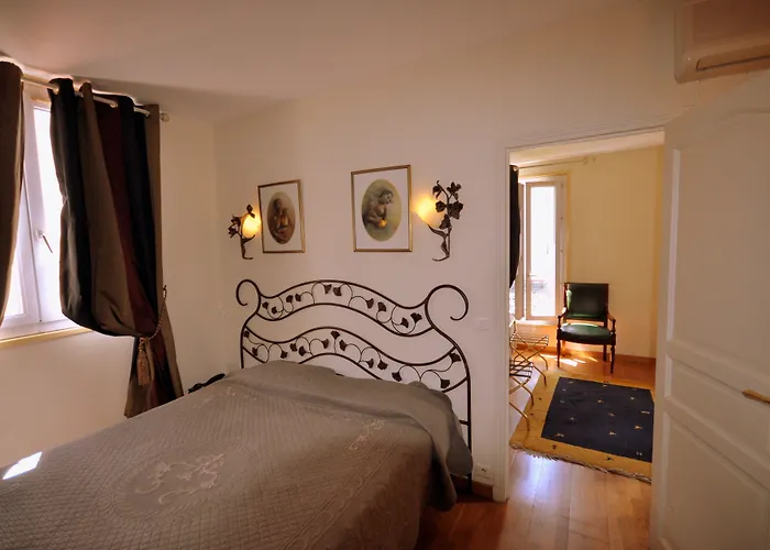 Des Bains Hotell Paris