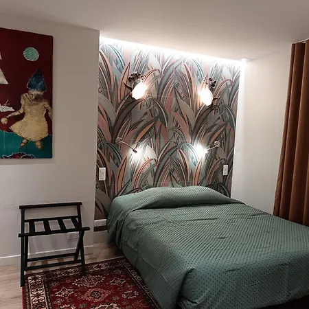Hotel Des Bains 2*